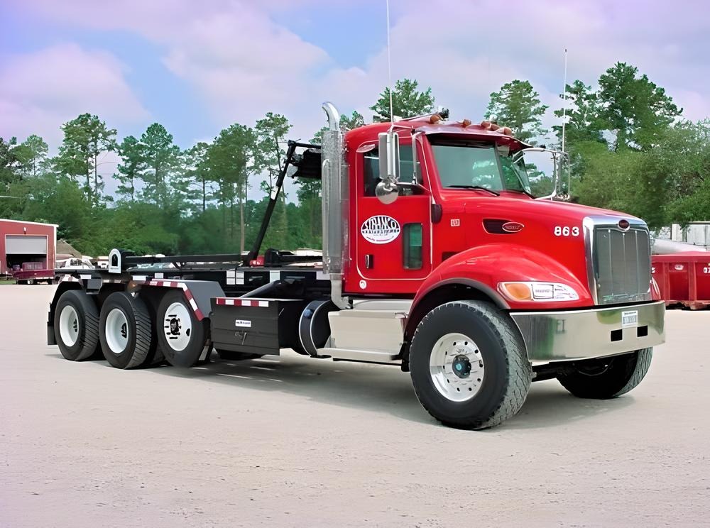 stranco-solid-waste management truck